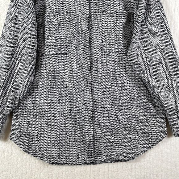 ATHLETA Black White Braiden Textured Button Down Shirt Jacket Shacket Sz Medium - Picture 5 of 14